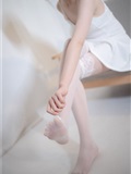 森萝财团萝莉丝足写真 JKFUN-044 Aika 白色吊带裙(3)