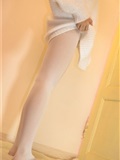 森萝财团萝莉丝足写真 X-012 白丝白毛衣(87)