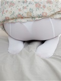 森萝财团萝莉丝足写真 X-057 20D肉丝短棉袜踩物(58)