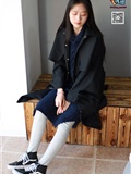 物恋传媒 No.001 清纯系大一女生的vans与棉袜(42)