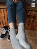物恋传媒 No.001 清纯系大一女生的vans与棉袜2(50)