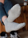 物恋传媒 No.001 清纯系大一女生的vans与棉袜2(61)