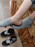 物恋传媒 No.001 清纯系大一女生的vans与棉袜2(78)