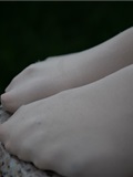物恋传媒 No.015 书香气质女生，肉丝搭配白棉袜(186)