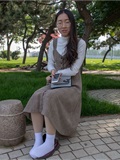 物恋传媒 No.015 书香气质女生，肉丝搭配白棉袜(83)