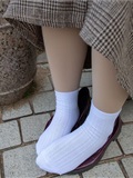 物恋传媒 No.015 书香气质女生，肉丝搭配白棉袜(85)