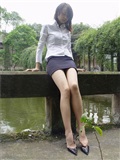 敏敏OL户外写真 中高艺美腿丝袜(31)